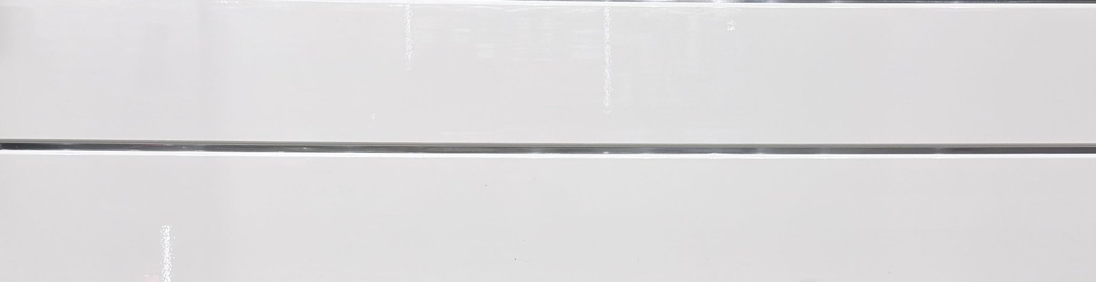 Silver stip